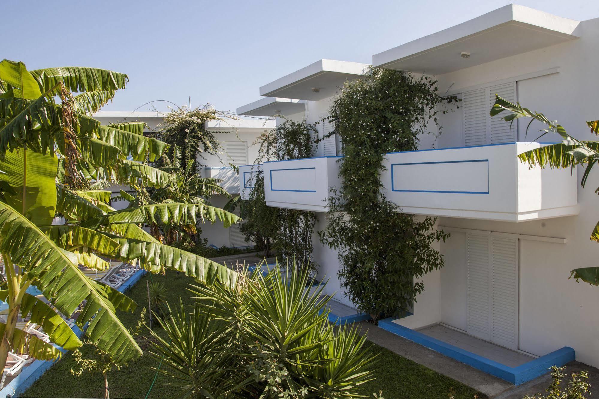Yiannis Yard & Apartahotel Cos
