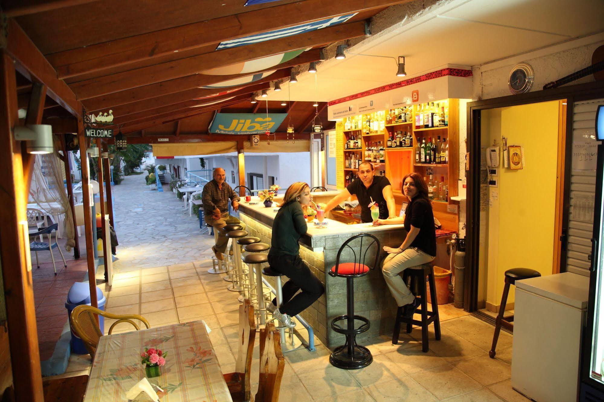 Apartahotel Yiannis Yard & Cos